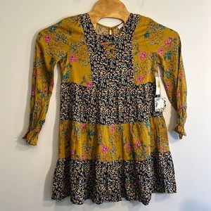 NWT Chelsea and Violet Women’s Size XL Top, Color Multi Pattern